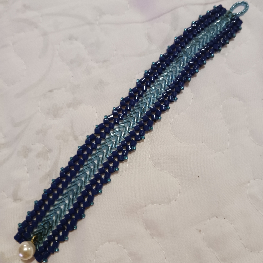 Handmade Blue Beaded Bracelet with Light Blue Accent and Pearl Charm